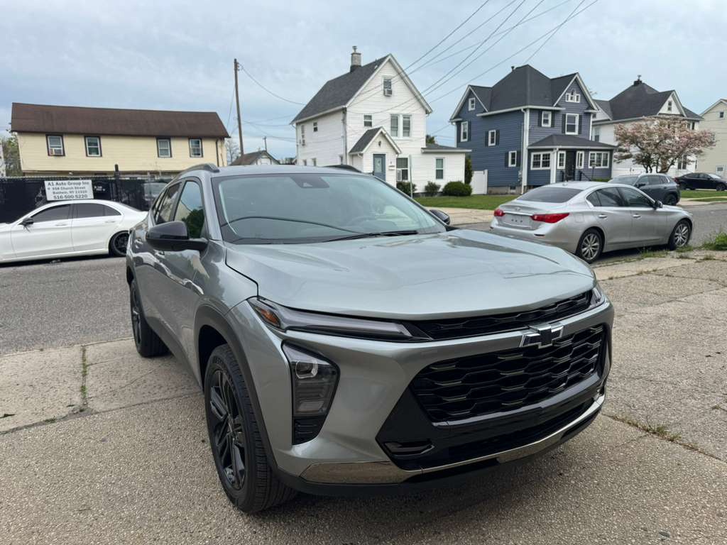 2025 Chevrolet Trax Activ's photo